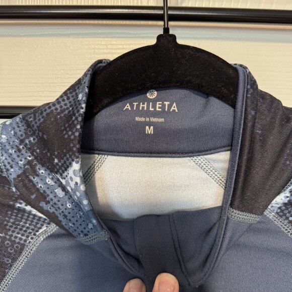 Athleta Women's Running Wild 2.0 Half Zip Jacket - Picture 4 of 4